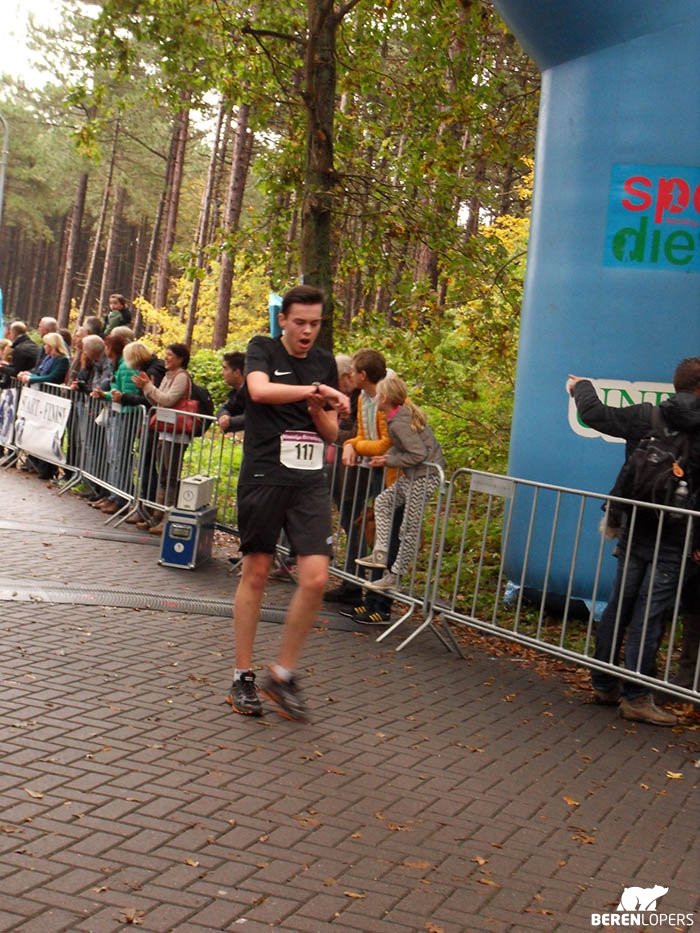 Foto S Finish En Prijsuitreiking Kleintje Berenloop 2015